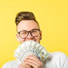 2 Stocks That Could Turn $1,000 Into $5,000 by 2030