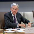 Treasuries Rally, Dollar Slumps as Trump Eyes Powell Successor