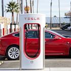 Tesla Gives Up Robotaxi Gain, But Receives Target Hike Ahead Of Vehicle Deliveries