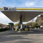 Italy Sells €1.4 Billion Eni Stake in Bid to Cut Debt