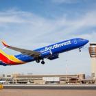 Southwest faces $100M lawsuit for allegedly ignoring weekly pay rules