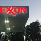 An Intrinsic Calculation For Exxon Mobil Corporation (NYSE:XOM) Suggests It's 38% Undervalued