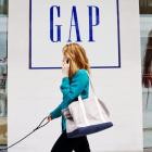 Gap Raises Full-Year Outlook With Strong Start to Holiday Season