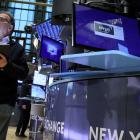 Stocks dragged down by chip sell, oil prices tick up