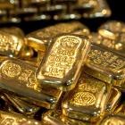 Expect gold to rally past its record high: Strategist