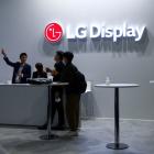 LG Display agrees sale of Chinese LCD plant for $1.5 billion