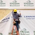 Lennar Beats Earnings Estimates. The Stock Drops.