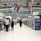 UK retail sales fall for ninth straight month