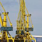 Are Investors Undervaluing Baker Hughes Company (NASDAQ:BKR) By 32%?