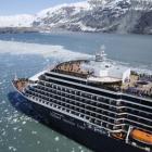 Holland America Line Stacks New Booking Records in Midst of Key "Wave" Season