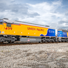 Union Pacific battery-electric hybrid locomotive completes testing