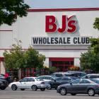 BJ's Wholesale Stock Tumbles on Disappointing Guidance