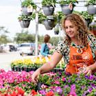 Here's How Many Shares of Home Depot Stock You Should Own to Get $500 in Yearly Dividends