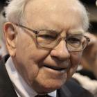 3 Warren Buffett Stocks to Buy Hand Over Fist in October