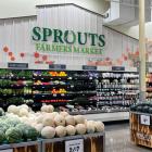 Sprouts accused of falsely labeling private label tableware as ‘compostable’