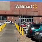 Michigan judge sentences Walmart shoplifters to wash cars in the parking lot