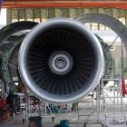 Howmet Gains From Strength in Commercial Aerospace Market Amid Risks