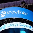 Snowflake shares pop on revenue beat and strong sales outlook