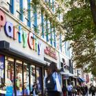 Party City Mulls Second Bankruptcy in Two Years as Sales Lag