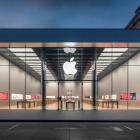 Did Billionaire Chen Tianqiao Dump or Bet on Apple Inc. (AAPL)?