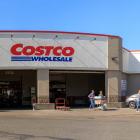 Costco Stock Split Seen As Retail Leader Flirts With $1,000