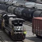 Norfolk Southern tops third-quarter expectations with a boost from insurance and rail sales