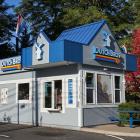 Dutch Bros Stock: Coffee Leader Soars To Buy Point On Strong Earnings Results