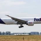 FedEx makes big push for third-party air cargo