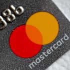 Visa bids $100 million to replace Mastercard as Apple's new credit card partner, WSJ reports
