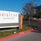Intuitive Surgical Reverses Lower On Expected 'Choppiness' For Its Pivotal Launch