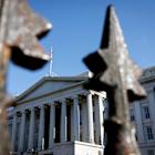 Hedge Fund Veteran Set to Lead Trump’s Sanctions Strategy