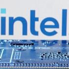 Intel shareholders approve equity incentive plan, new CEO pay