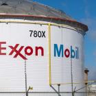 Exxon, Chevron earnings: Analyst eyes oil giants' free cash flows