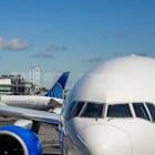 Analysis-United Airlines has few viable alternatives to congested Newark Airport