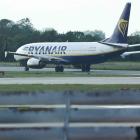 Ryanair Plunges After Projecting 'Materially Lower' Summer Fares