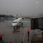 Delta reports 'murky' outlook, plans to reduce capacity as tariff uncertainty weighs on growth