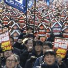 South Korea’s Yoon Faces Growing Impeachment Risk as Vote Starts