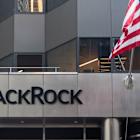 BlackRock’s IBIT Sees Second-Largest Bitcoin Inflow Since Launch, Nearing $1 Billion
