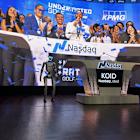 Wall Street Pitches Sci-Fi ETFs for Robots, UFOs, Quantum Bets