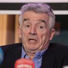 Michael O’Leary questions Britain’s 5 a.m. airport drinking culture as Ryanair boss continues battle with pubs