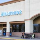 Albertsons Sues Kroger for Breach of Contract in Failed Deal