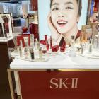 No Guidance, Poor Result, And Management Shake Up Is Scaring Away Estee Lauder (EL) Investors