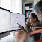 Better Fintech Stock: SoFi Technologies vs. Robinhood Markets