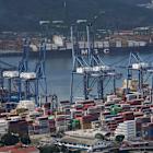 Shipping Tycoons Discuss Separating Panama Ports From Hutchinson Deal
