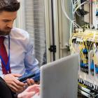 High Growth Tech Stocks To Watch In The US April 2025