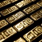 Gold Nears Record as Mideast, US Election Drive Haven Demand