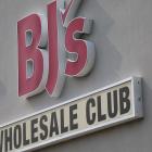 BJ's Wholesale stock pops to record high on membership fee hike