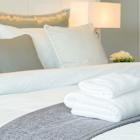 China Hotel Name Near A Buy Point Taunts Investors
