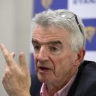 Michael O’Leary calls Wetherspoons chief’s bluff by pledging a 2-drink limit on Ryanair flights ‘tomorrow’ if pubs follow