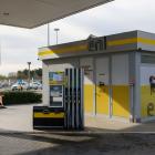 Eni Is Studying 20% Stake Sale in Biorefining Unit Enilive